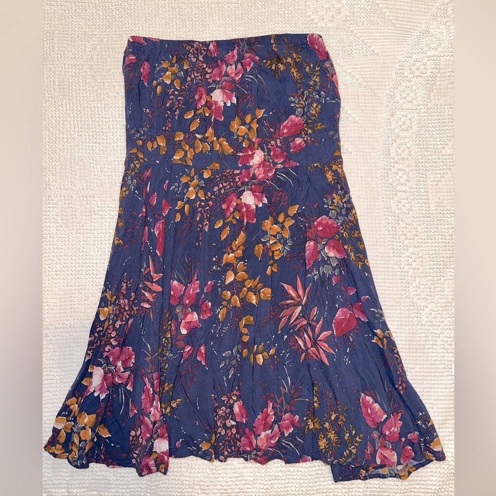 Small navy floral strapless dress